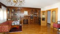 Living room of Flat for sale in Alcalá de Henares  with Air Conditioner, Heating and Parquet flooring
