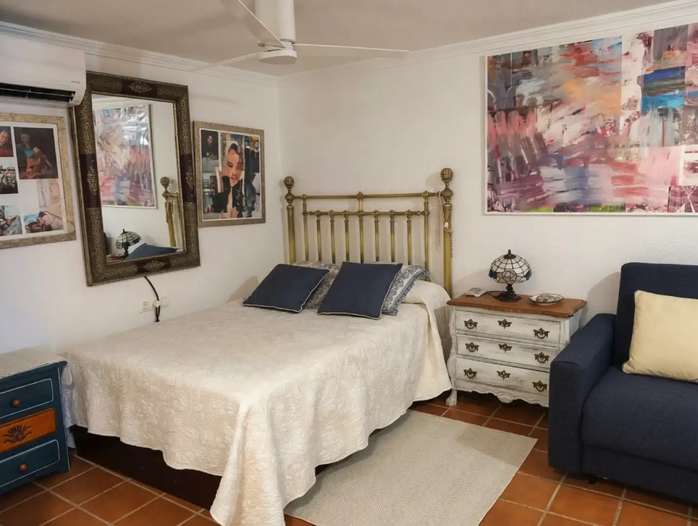 Dormitori de Apartament en venda en Sotogrande amb Aire condicionat, Terrassa i Moblat