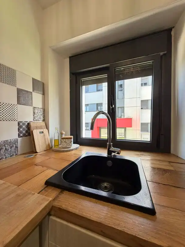 Cuina de Pis en venda en Gijón  amb Traster i Moblat