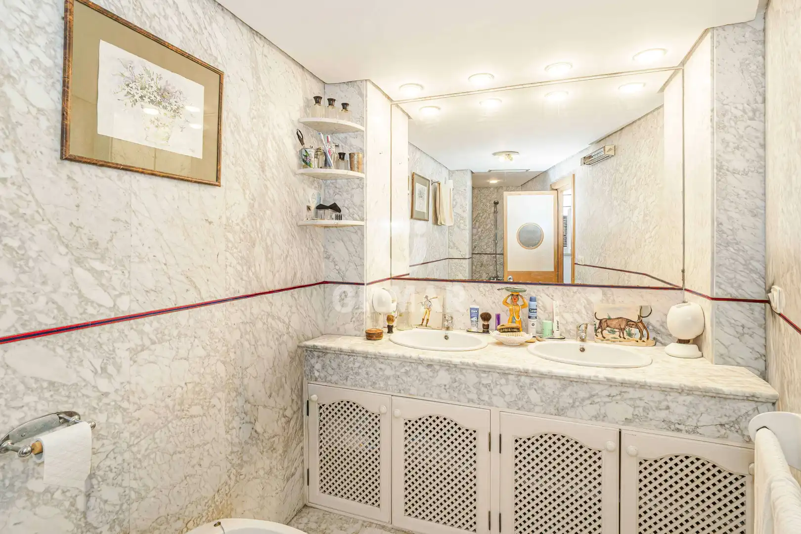 Bathroom of Detached homes for sale in Sevilla