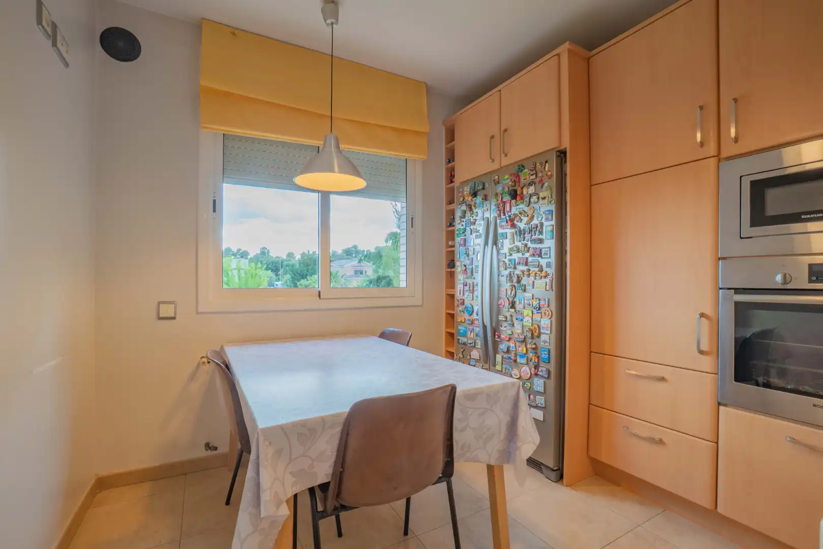 Cuina de Casa o xalet en venda en Sabadell amb Aire condicionat, Calefacció i Jardí privat