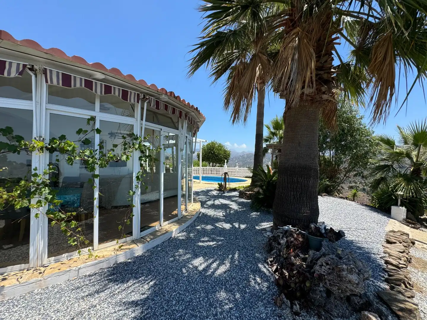 Piscina de Finca rústica en venda en Arenas amb Aire condicionat, Jardí privat i Terrassa