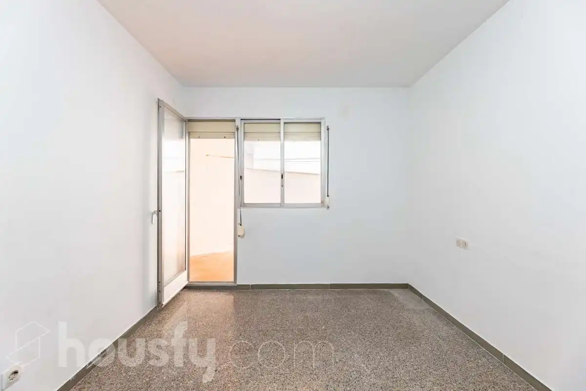 Habitación de Piso en venta en Sant Pere de Ribes con Calefacción y Balcón