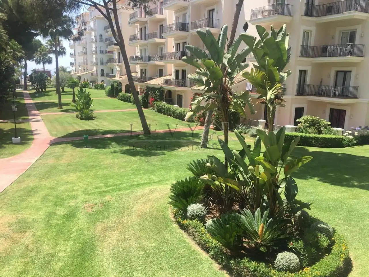 Apartment mit Pool zum Verkauf in Nueva Andalucía, imagen 10