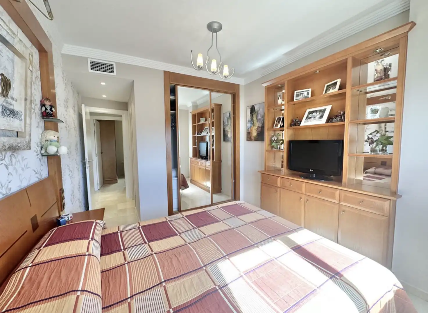 Ático con piscina en venta en Nueva Andalucía, imagen 19