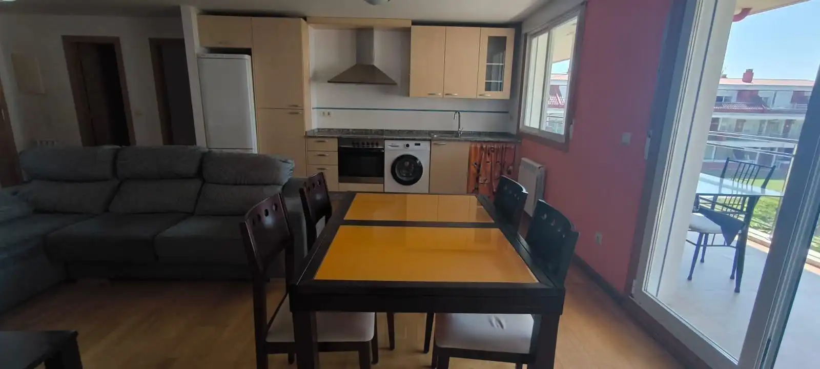 Comedor de Apartamento en venta en Vilagarcía de Arousa con Calefacción, Parquet y Terraza