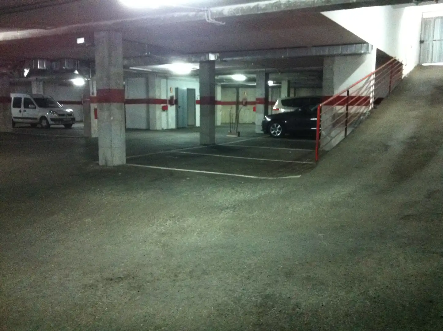 Parking de Piso en venta en Piloña con Horno
