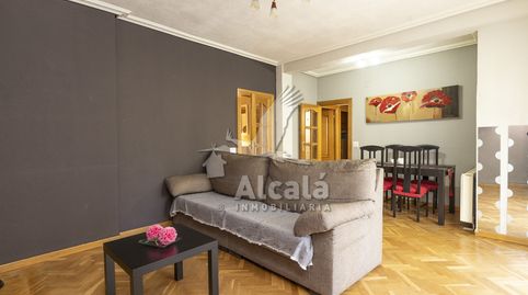 Foto 3 de Piso en venta en Caballería Española, Alcalá de Henares