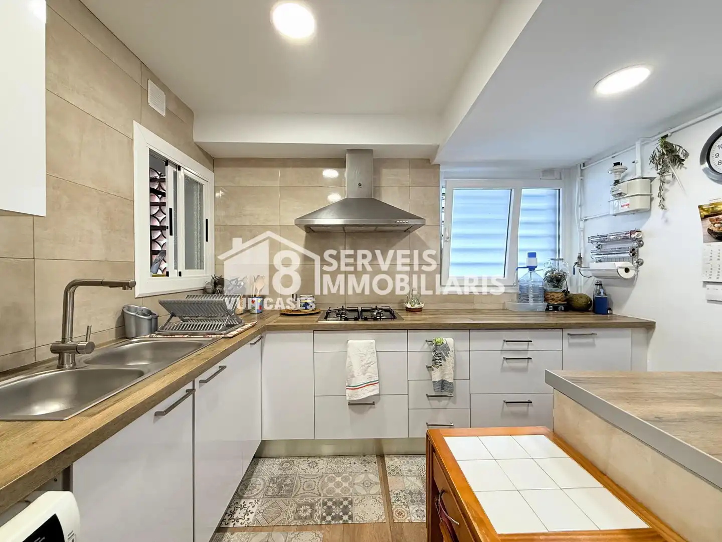 Cocina de Piso en venta en Arenys de Mar con Calefacción, Terraza y Piscina