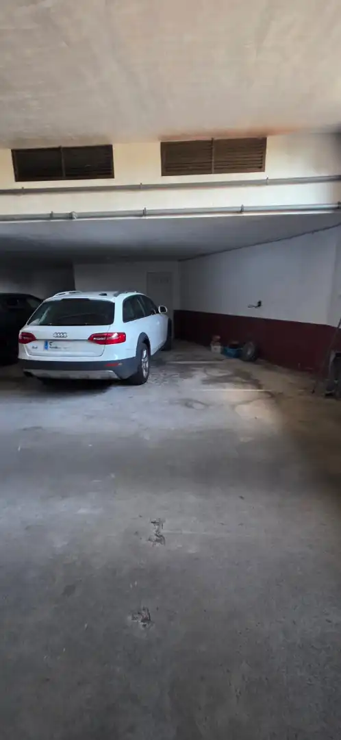 Parking of Ground floor for sale in Meruelo  with Heating, Private garden and Furnished