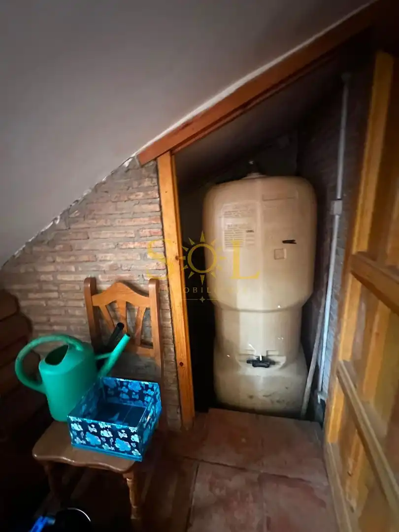 Casa o xalet en venda en León Capital  amb Calefacció, Jardí privat i Terrassa