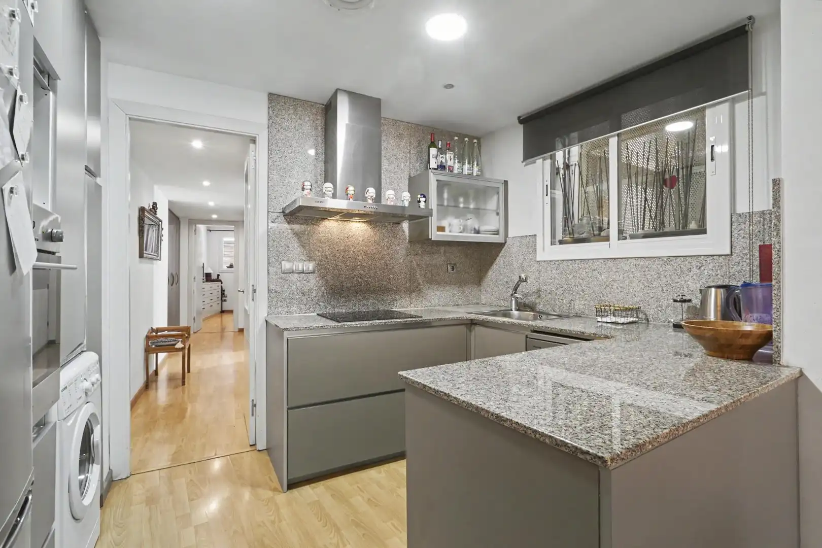 Kitchen of Flat for sale in Barcelona  with Air Conditioner, Heating and Parquet flooring