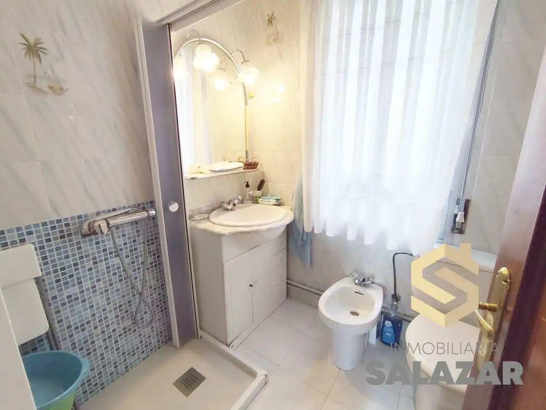 Baño de Piso en venta en Bilbao  con Calefacción