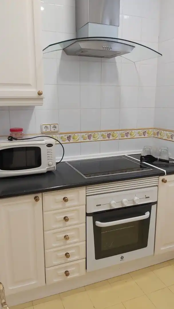 Flat for rent in Calle de Ilustración, Argüelles