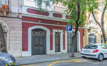 Exterior view of Apartment for sale in  Barcelona Capital  with Air Conditioner, Terrace and Furnished