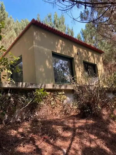 Vista exterior de Casa o xalet en venda en Carballo amb Terrassa i Forn