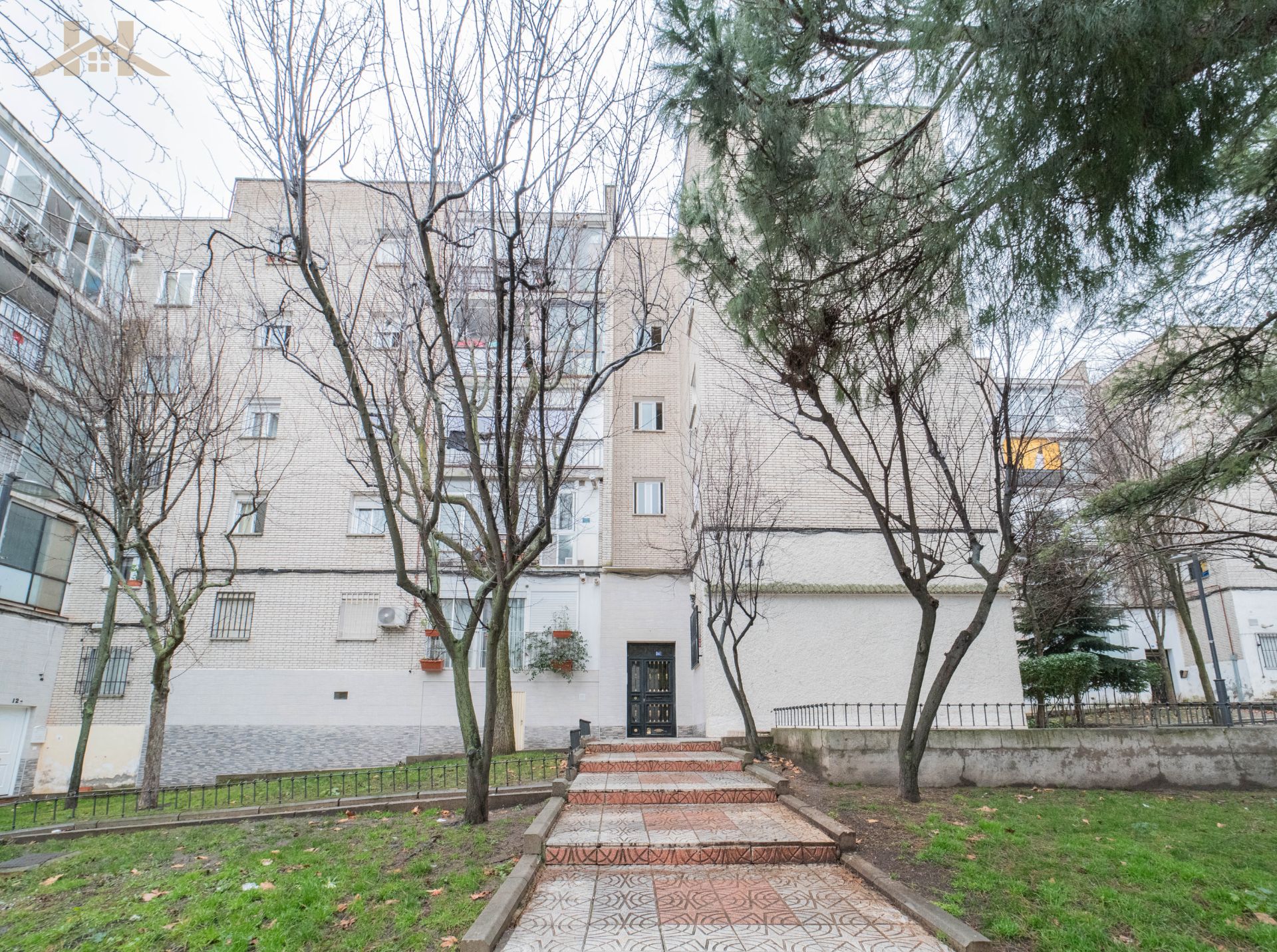 Vista exterior de Pis en venda en Navalcarnero amb Calefacció, Terrassa i Moblat