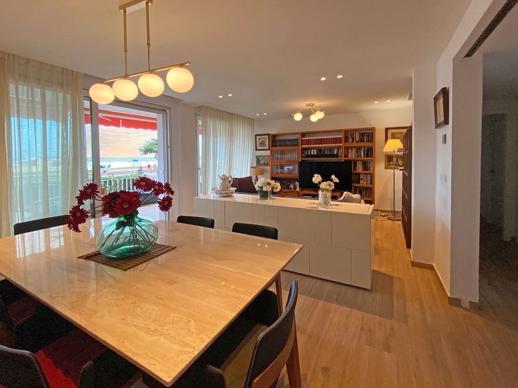 Dining room of Flat for sale in Gandia  with Air Conditioner, Heating and Terrace
