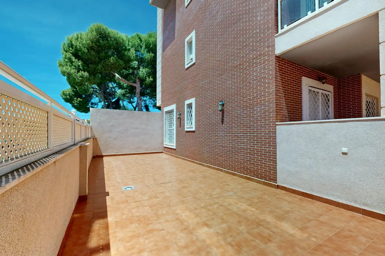Terrasse von Wohnung zum Verkauf in Cartagena mit Privatgarten, Terrasse und Abstellraum