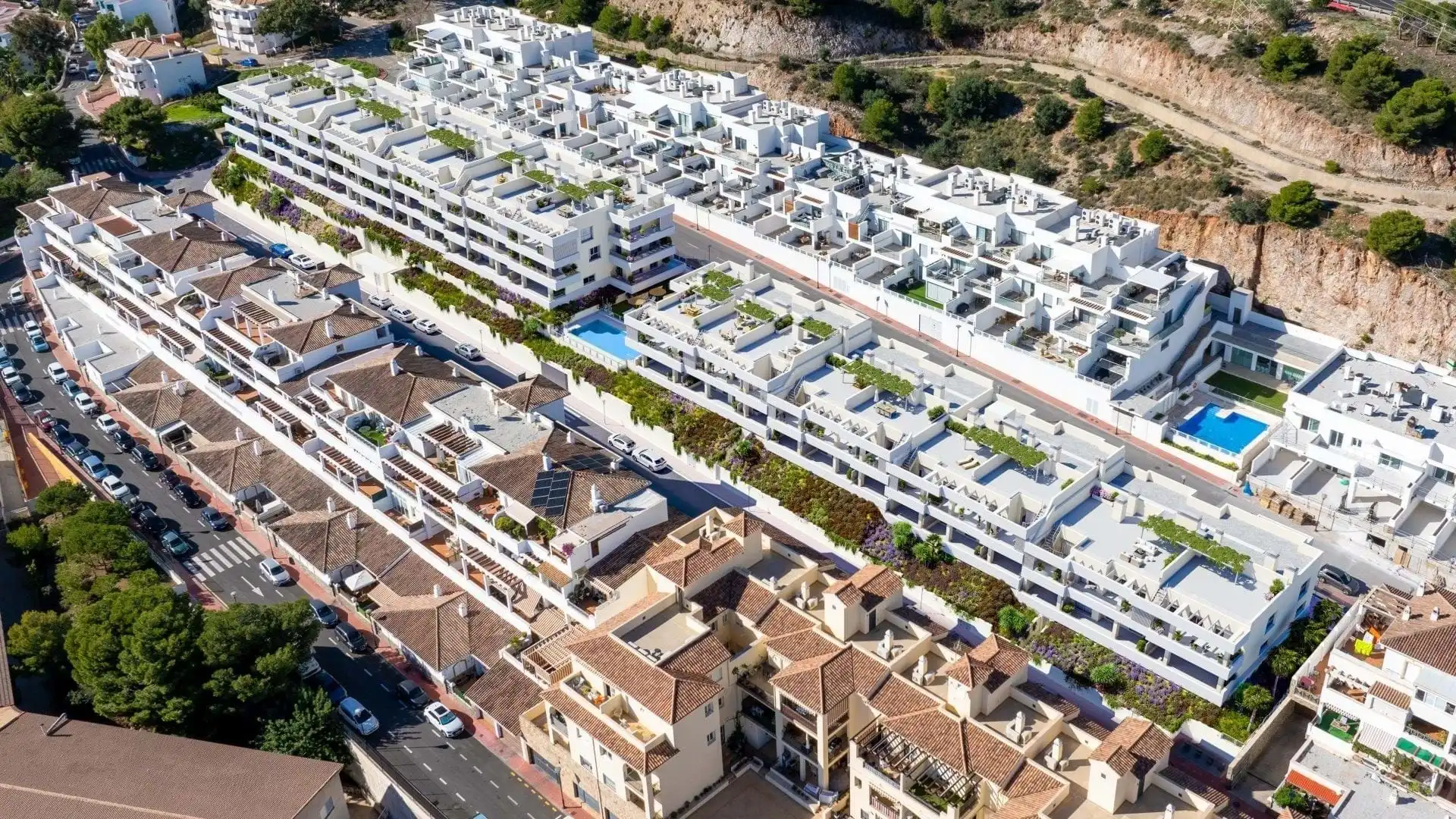 Vista exterior de Casa o xalet en venda en Benalmádena amb Aire condicionat, Calefacció i Terrassa