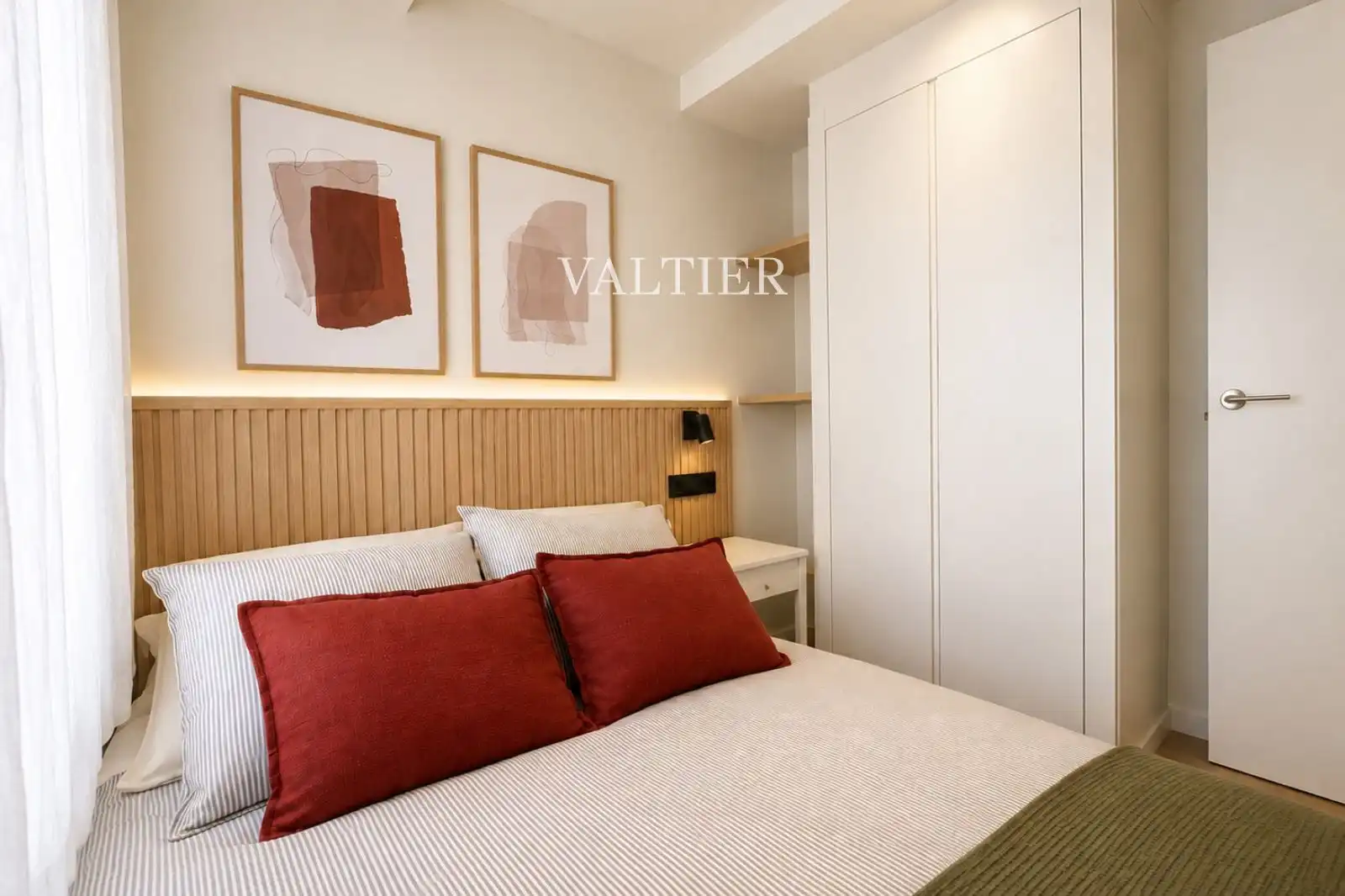 Schlafzimmer von Wohnung zur Miete in Madrid mit Klimaanlage, Heizung und Möbliert