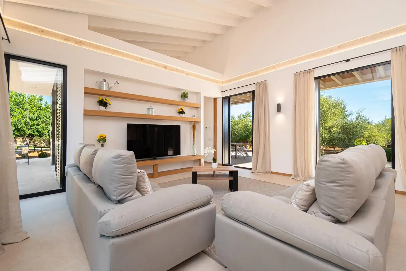 Sala d'estar de Casa o xalet en venda en Porreres amb Aire condicionat, Jardí privat i Terrassa