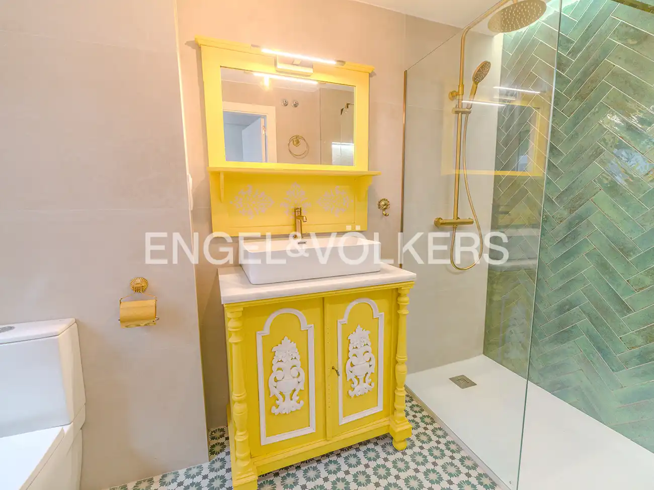 Baño de Dúplex de alquiler en Alicante / Alacant con Aire acondicionado, Calefacción y Terraza