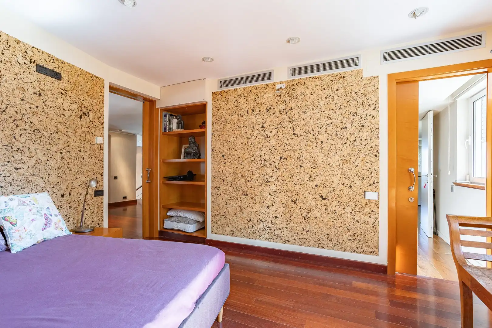 Dormitori de Casa o xalet en venda en Esplugues de Llobregat amb Aire condicionat, Calefacció i Terrassa