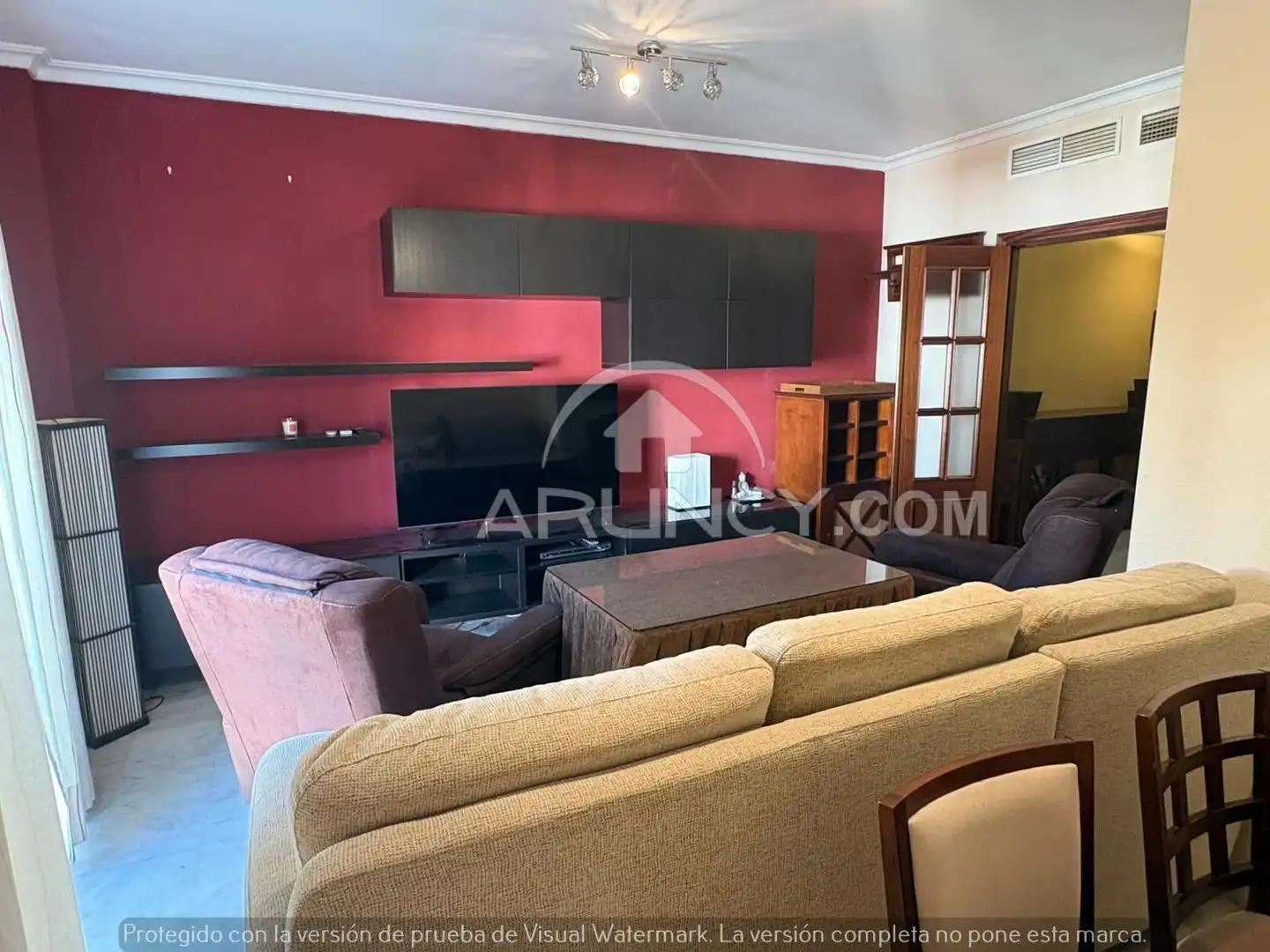 Sala de estar de Piso en venta en Alcalá de Guadaira con Aire acondicionado, Calefacción y Amueblado