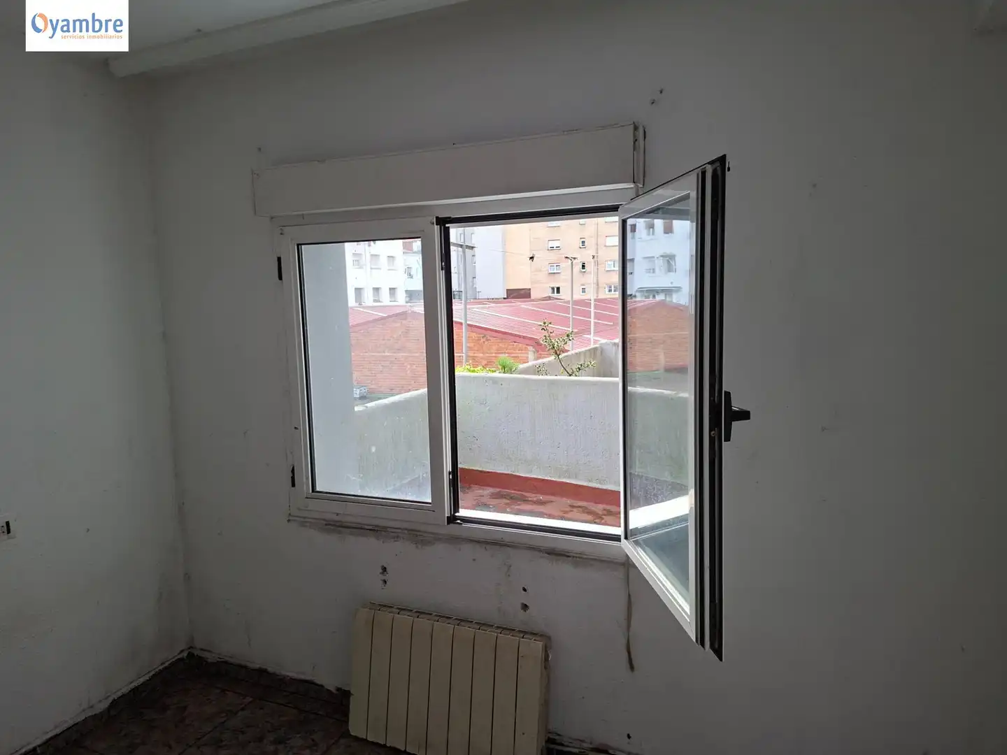 Bedroom of Flat for sale in Gijón 