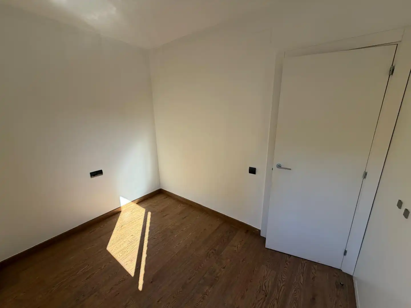 Bedroom of Flat for rent in Barcelona  with Air Conditioner, Heating and Terrace