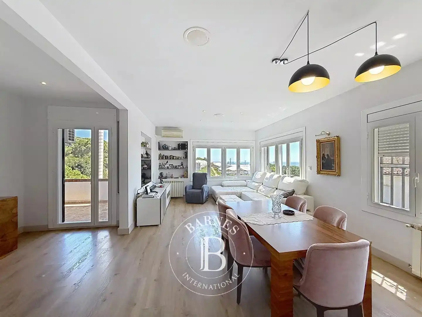Living room of Houses for sale in Cabrils  with Air Conditioner, Heating and Terrace