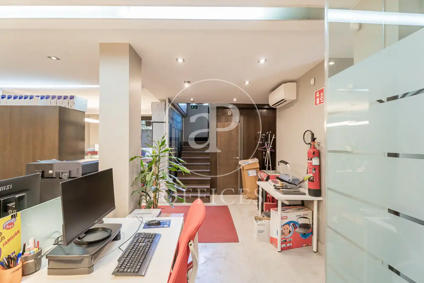 Office for rent in Madrid  with Air Conditioner