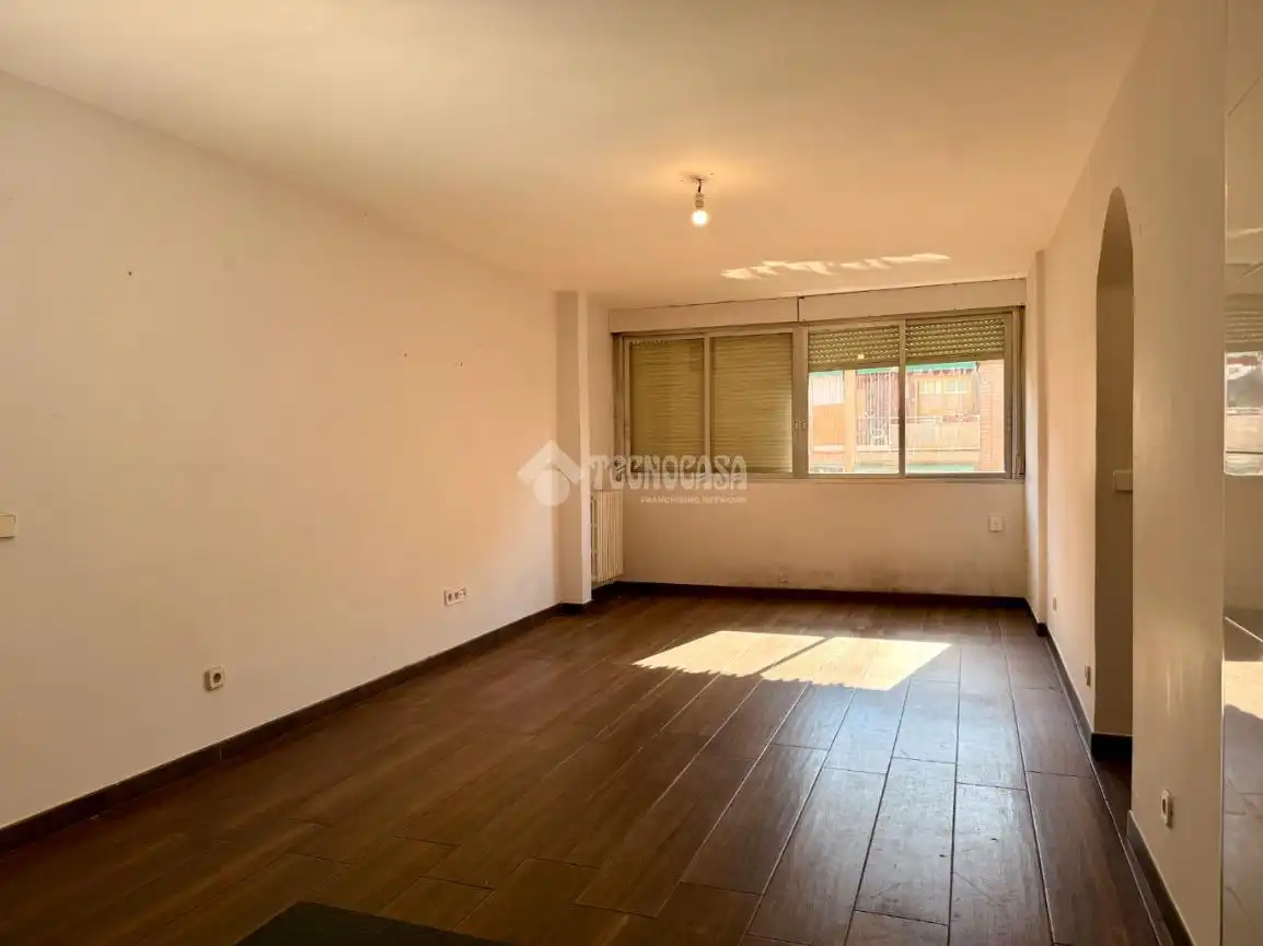 Flat for sale in Moratalaz