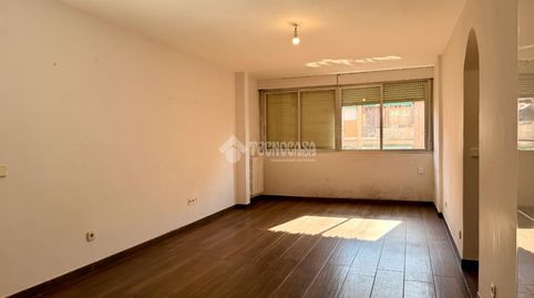 Photo 2 of Flat for sale in Vinateros, Madrid Capital