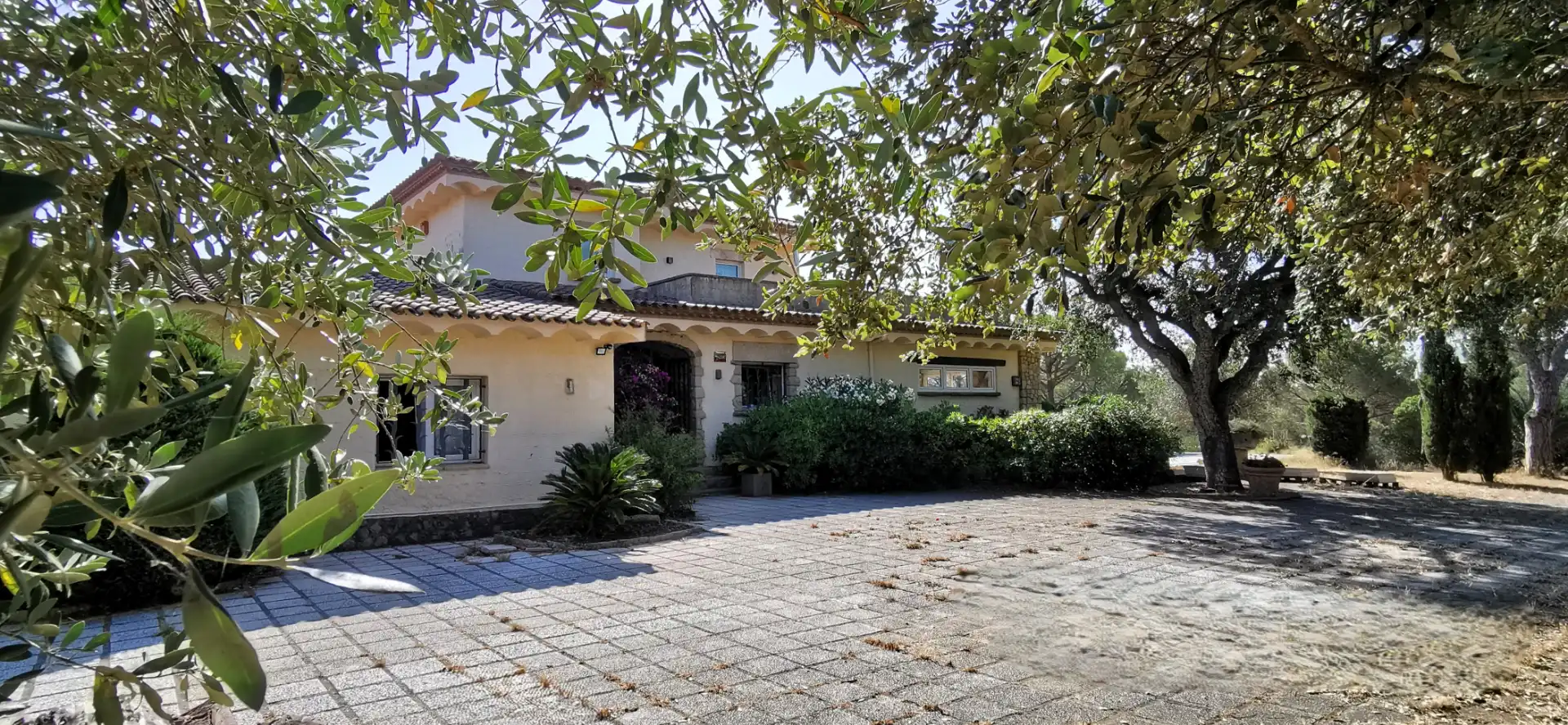 Vista exterior de Casa o chalet en venta en Garriguella con Aire acondicionado, Calefacción y Jardín privado