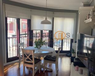 Dining room of Flat for sale in Pontevedra Capital   with Heating, Parquet flooring and Storage room