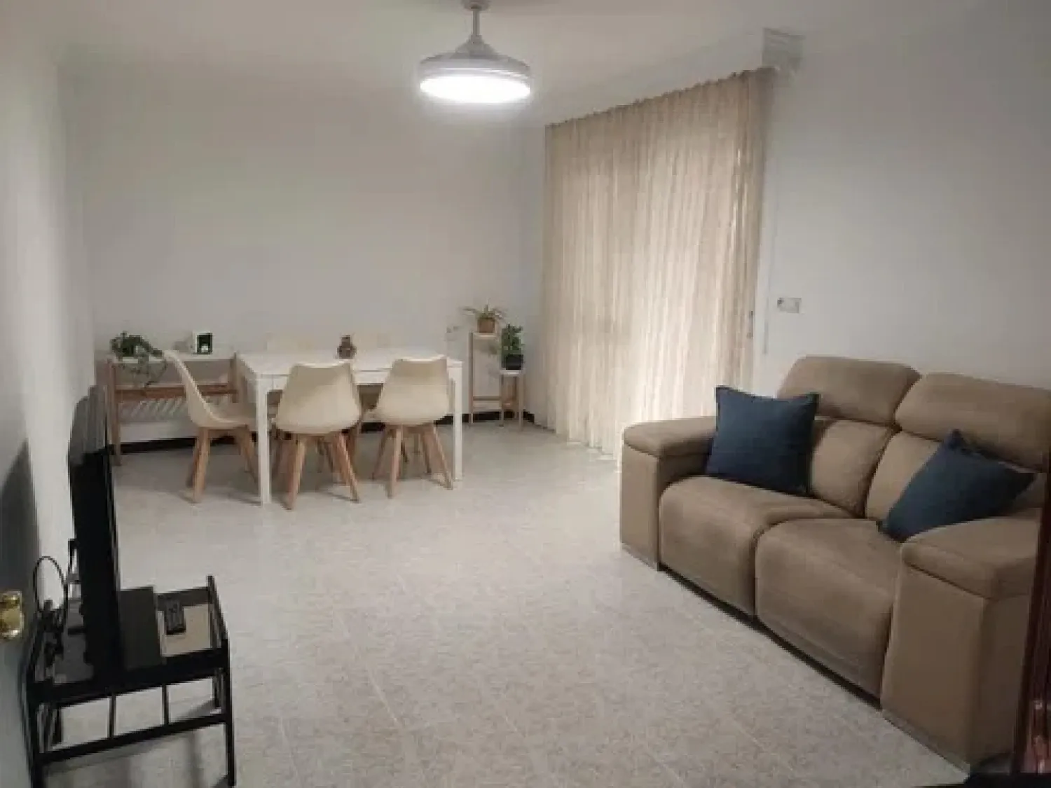 Sala d'estar de Pis de lloguer en Málaga Capital amb Terrassa, Moblat i Rentadora