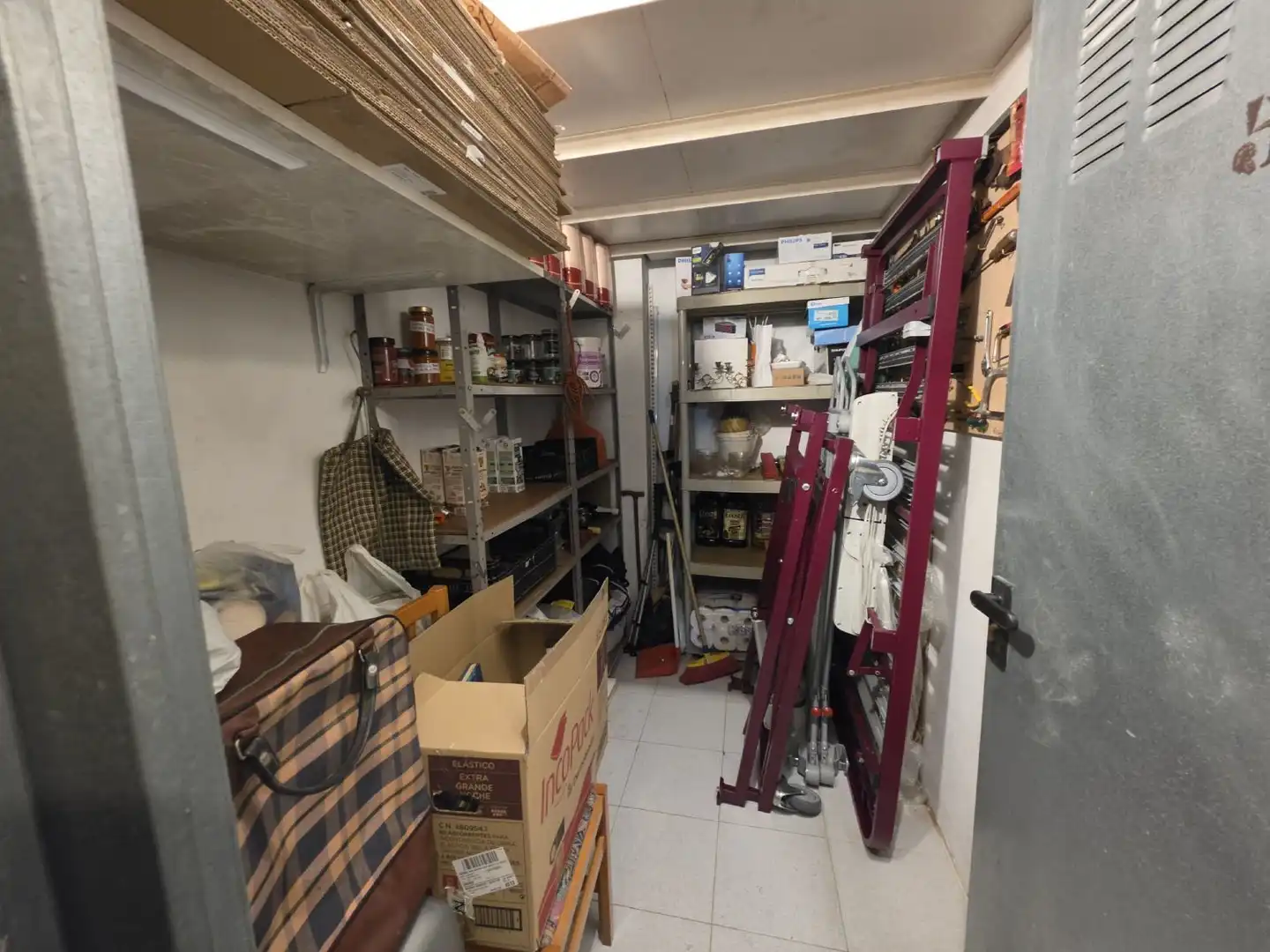 Piso en venta en A Coruña Capital  con Calefacción y Trastero