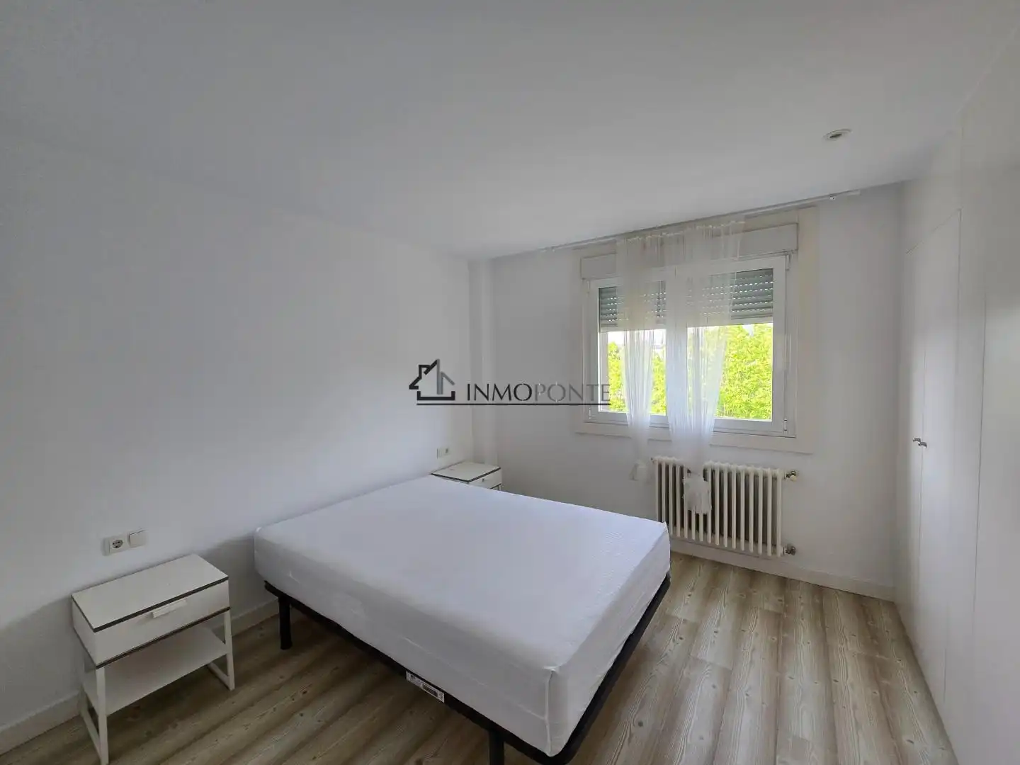 Habitación de Piso en venta en Pontevedra Capital  con Calefacción, Horno y Lavadora