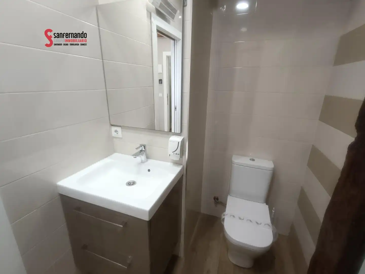 Apartamento de alquiler en Calle SAN FERNANDO, Numancia - San Fernando