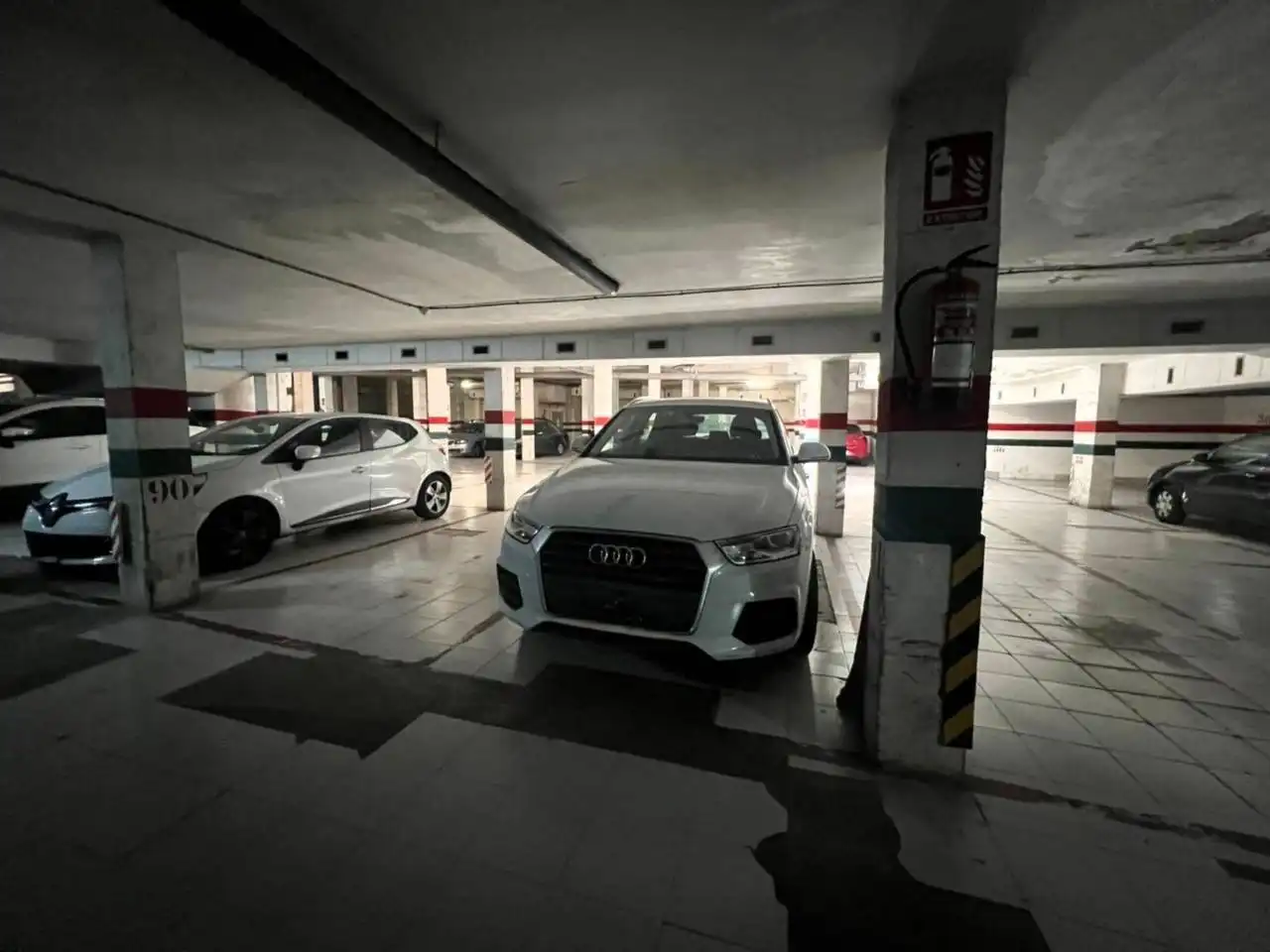 Parking for sale in Santiago Rusiñol, imagen 3
