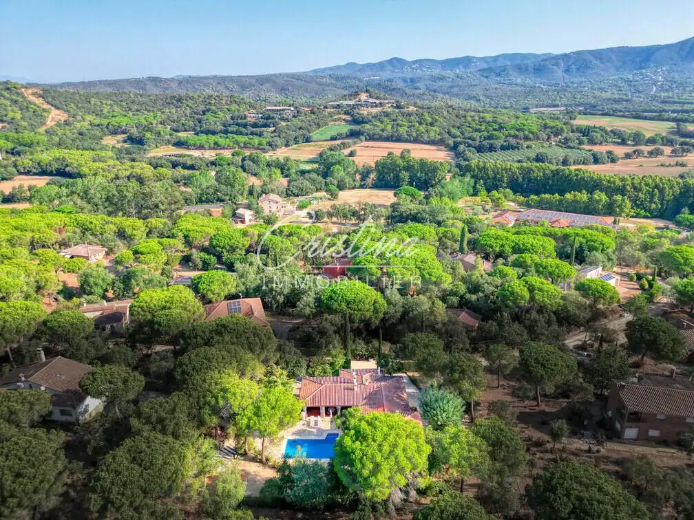 Vista exterior de Casa o xalet en venda en Santa Cristina d'Aro amb Calefacció i Piscina