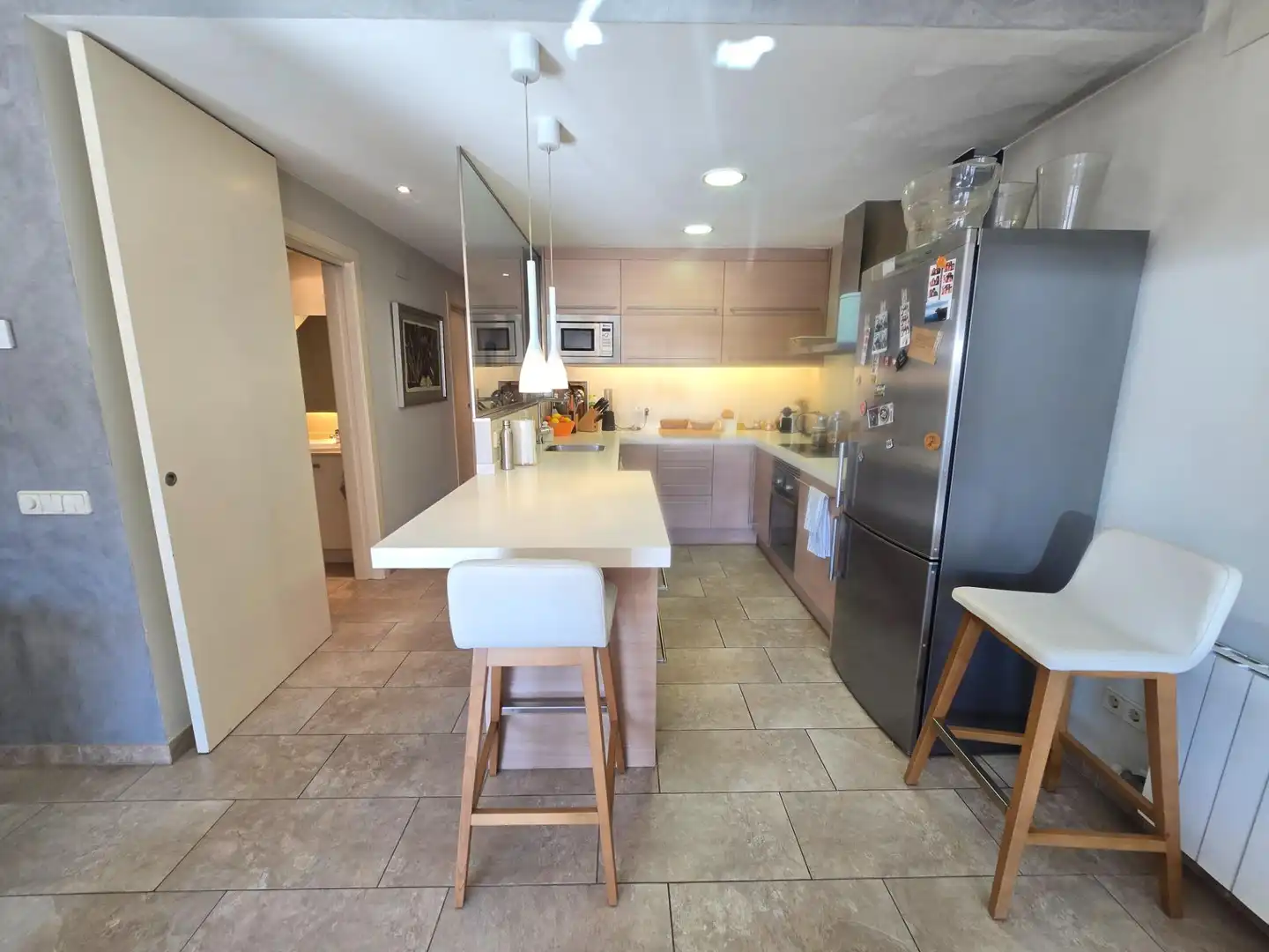 Kitchen of Duplexes for rent in El Masnou  with Air Conditioner, Heating and Private garden