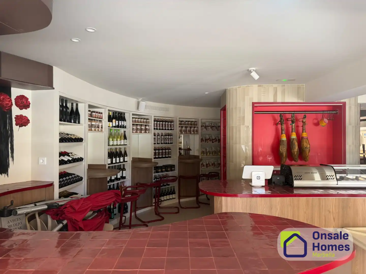 Local comercial en traspàs a Avenida Puerta del Mar, imagen 5
