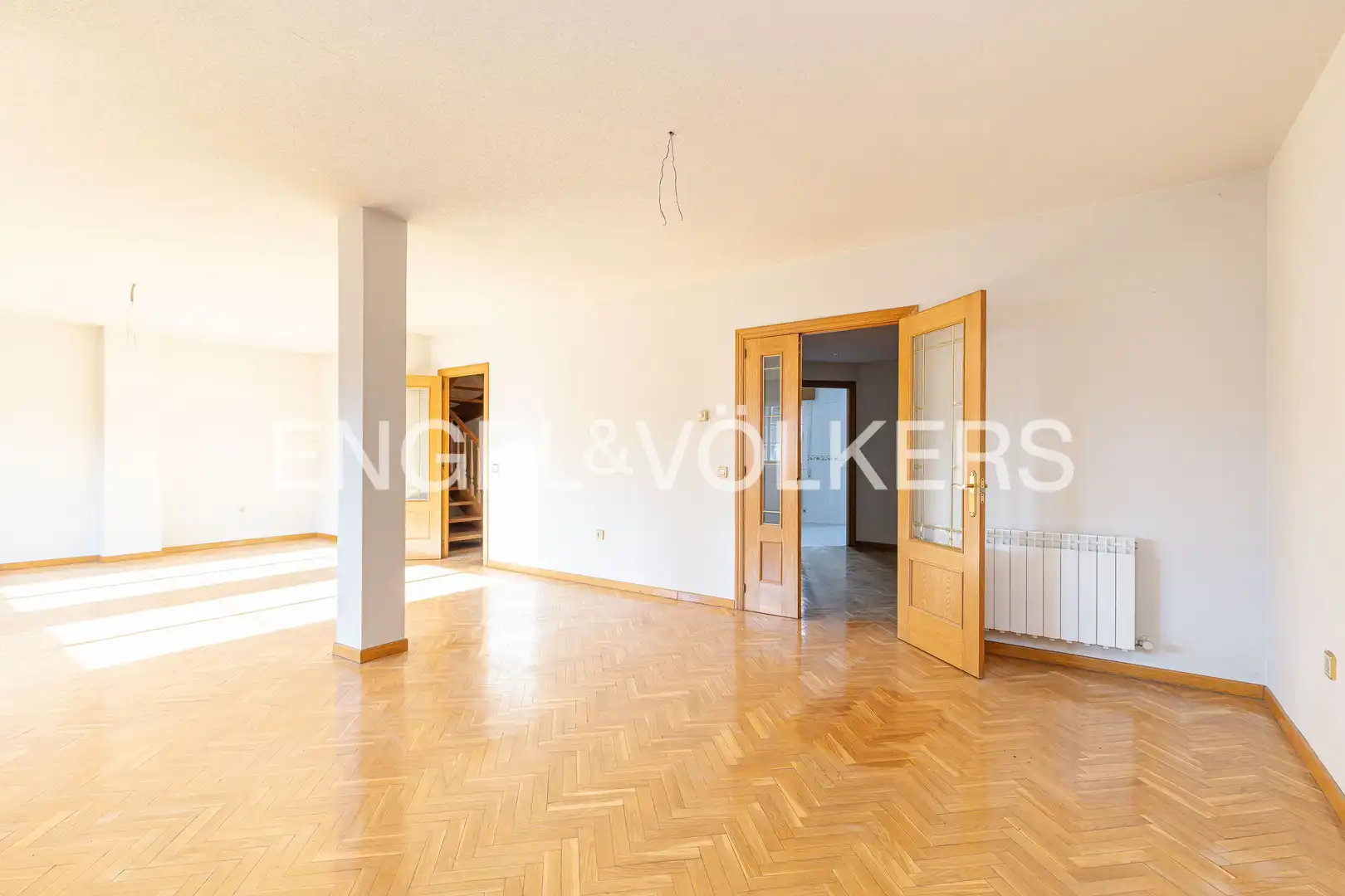 Wohnzimmer von Dachboden zum Verkauf in Coslada mit Heizung, Parkett und Terrasse