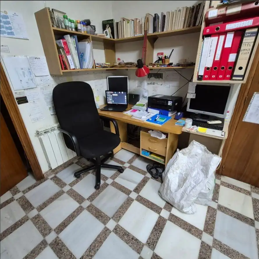 Commercial properties for rent in Viver  with Air Conditioner and Furnished