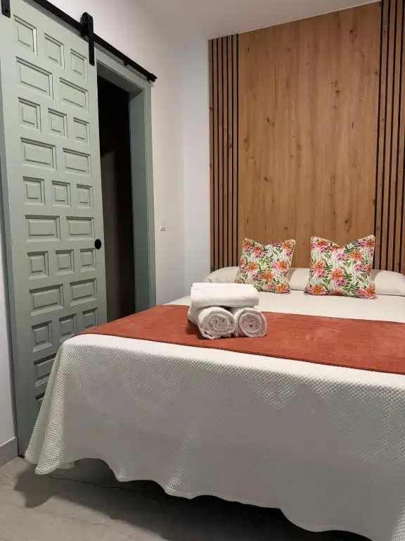 Schlafzimmer von Gebäude zum Verkauf in Peal de Becerro