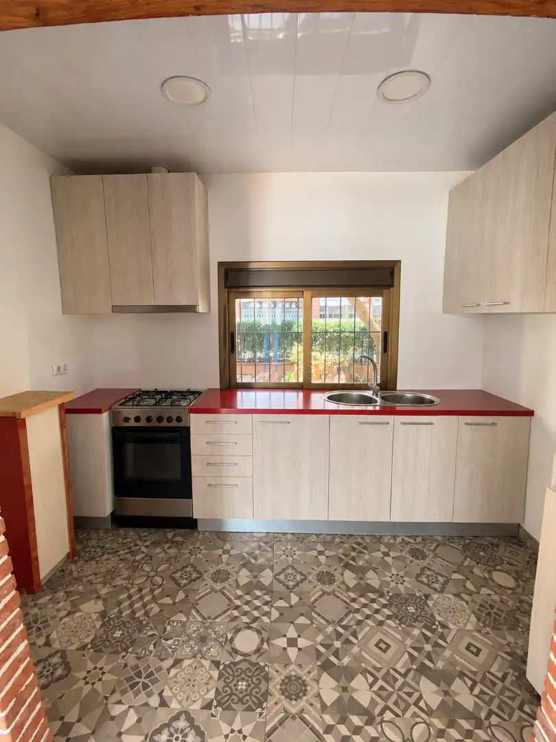 Cocina de Casa adosada en venta en Nou Barris