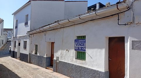 Casa céntrica a reformar íntegramente en Higuera de la sierra